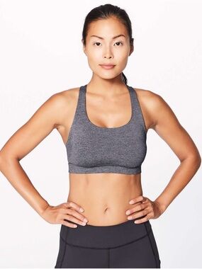Lululemon Invigorate Sports Bra